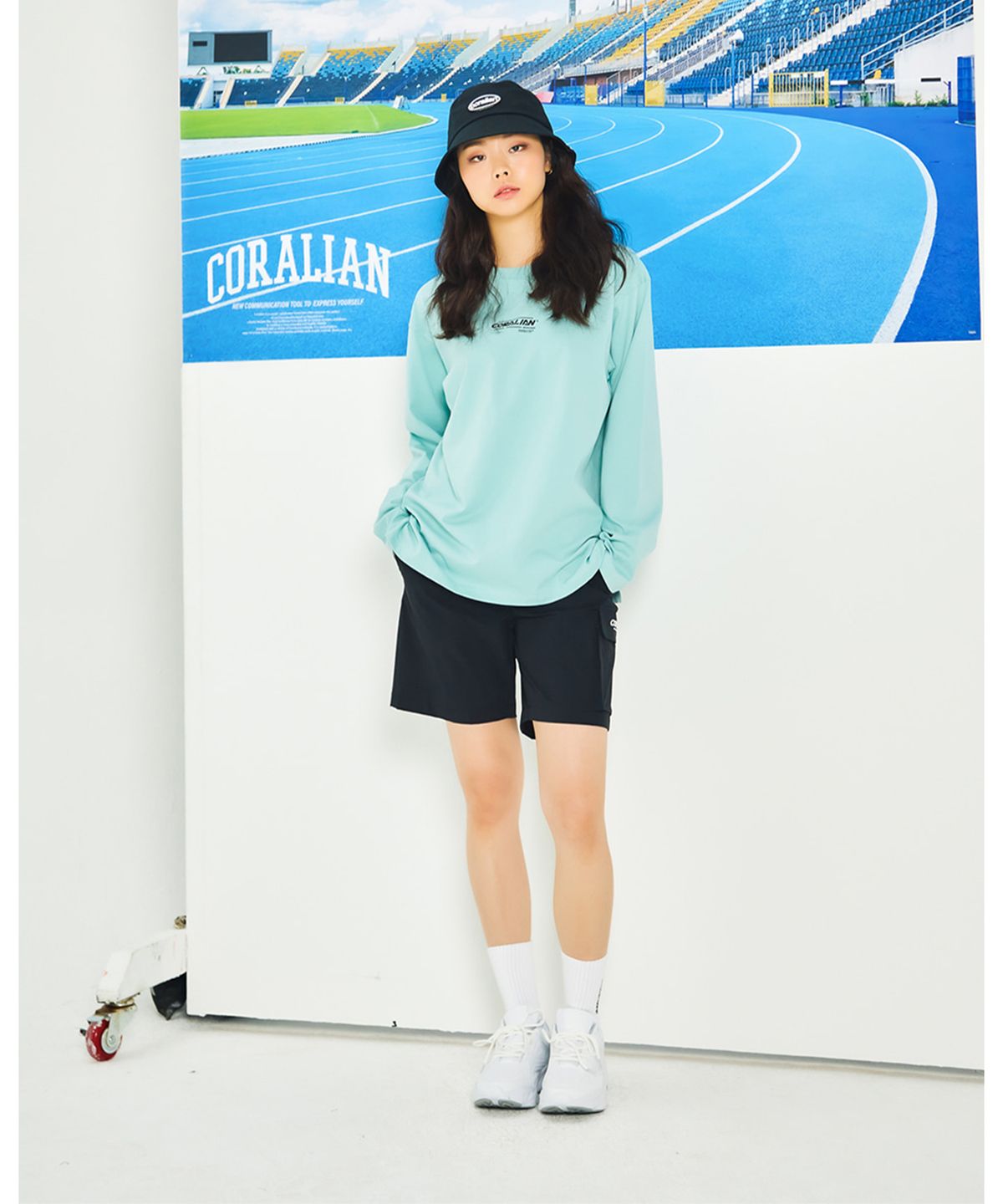 코랄리안(CORALIAN) 런오프 스트레치 카고 숏팬츠 블랙