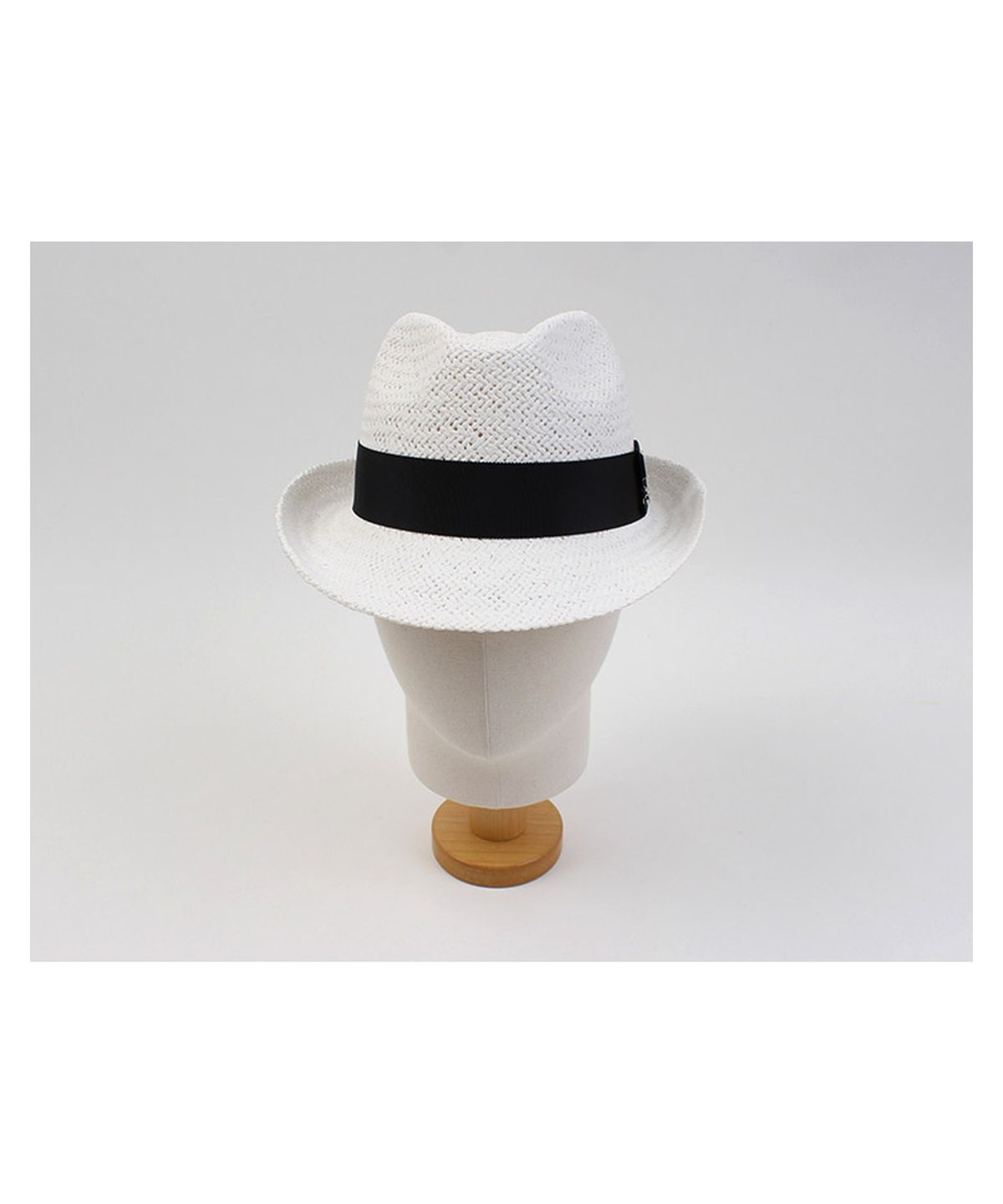 유니버셜 케미스트리(UNIVERSAL CHEMISTRY) BU Summer White Short Fedora 여름페도라