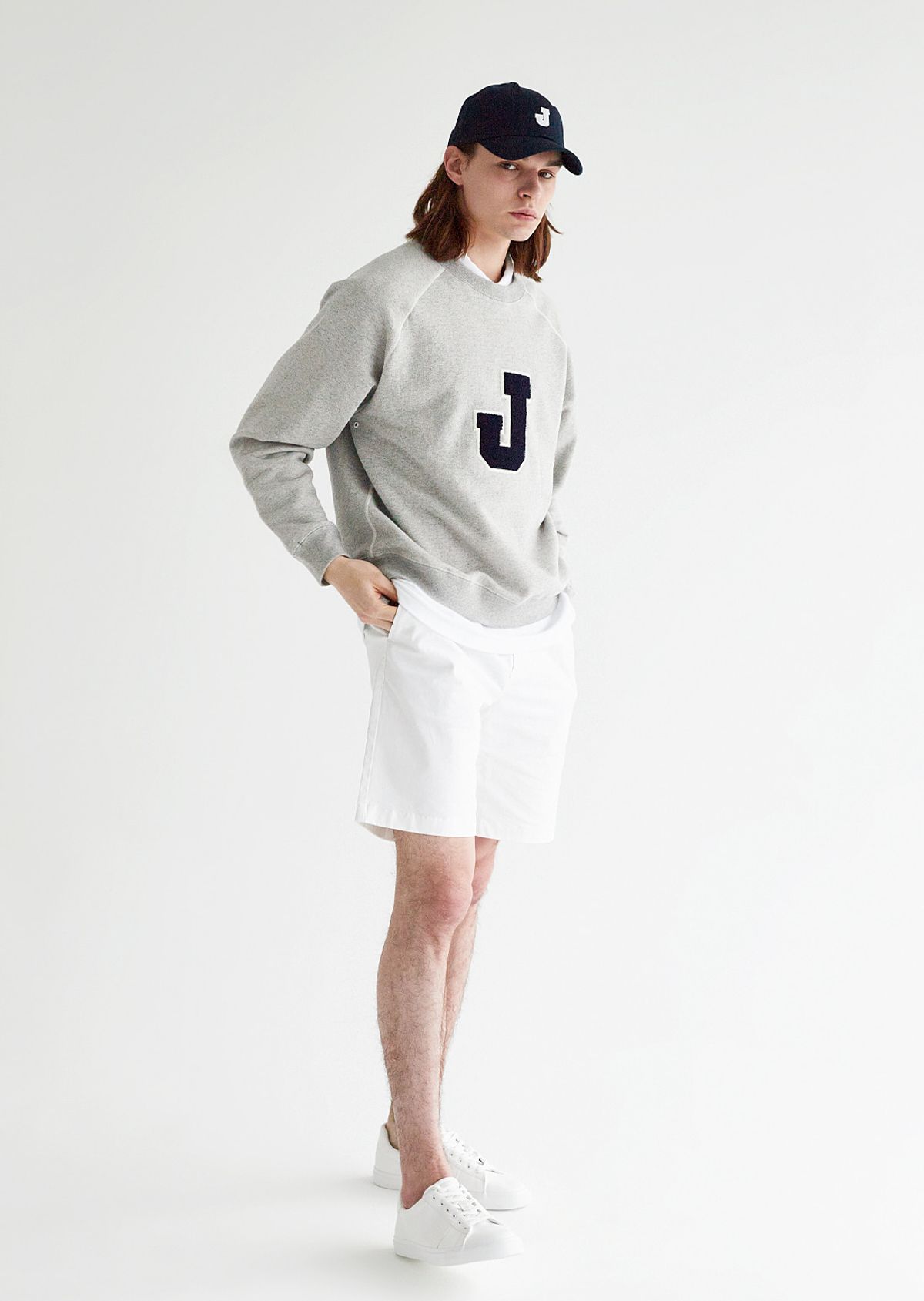 주네시 스포츠 클럽(JUNECI SPORTS CLUB) 제이 이니셜 스웨트셔츠 남성용 (Melange Grey)