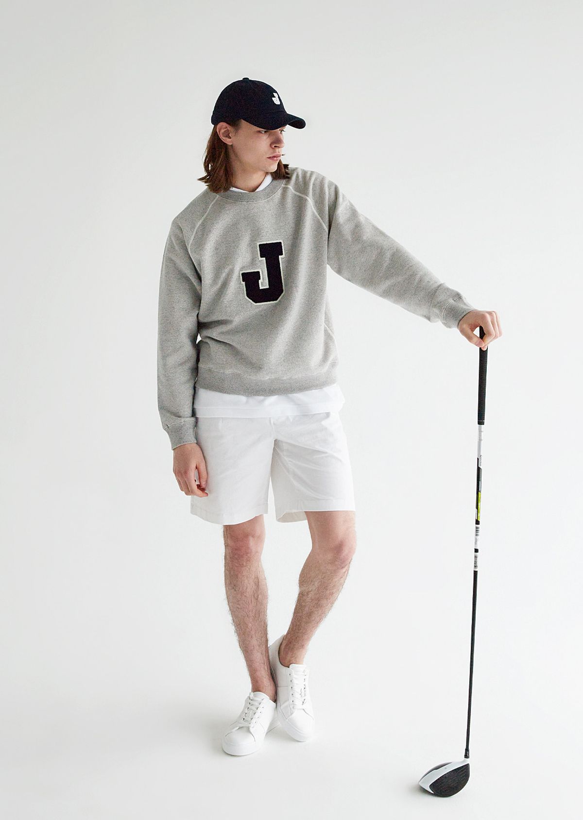주네시 스포츠 클럽(JUNECI SPORTS CLUB) 제이 이니셜 스웨트셔츠 남성용 (Melange Grey)