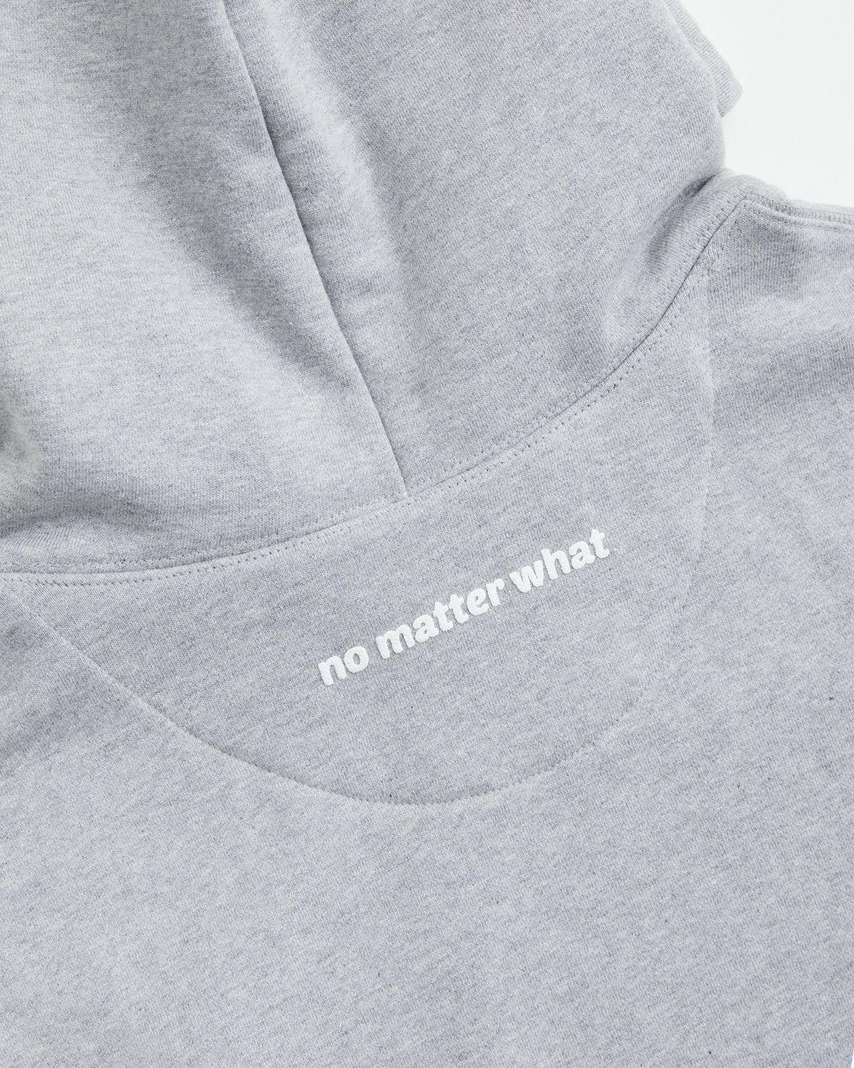 노메러왓(NOMATTERWHAT) NMW 로고 기모 후드 그레이 (오버사이즈 핏)