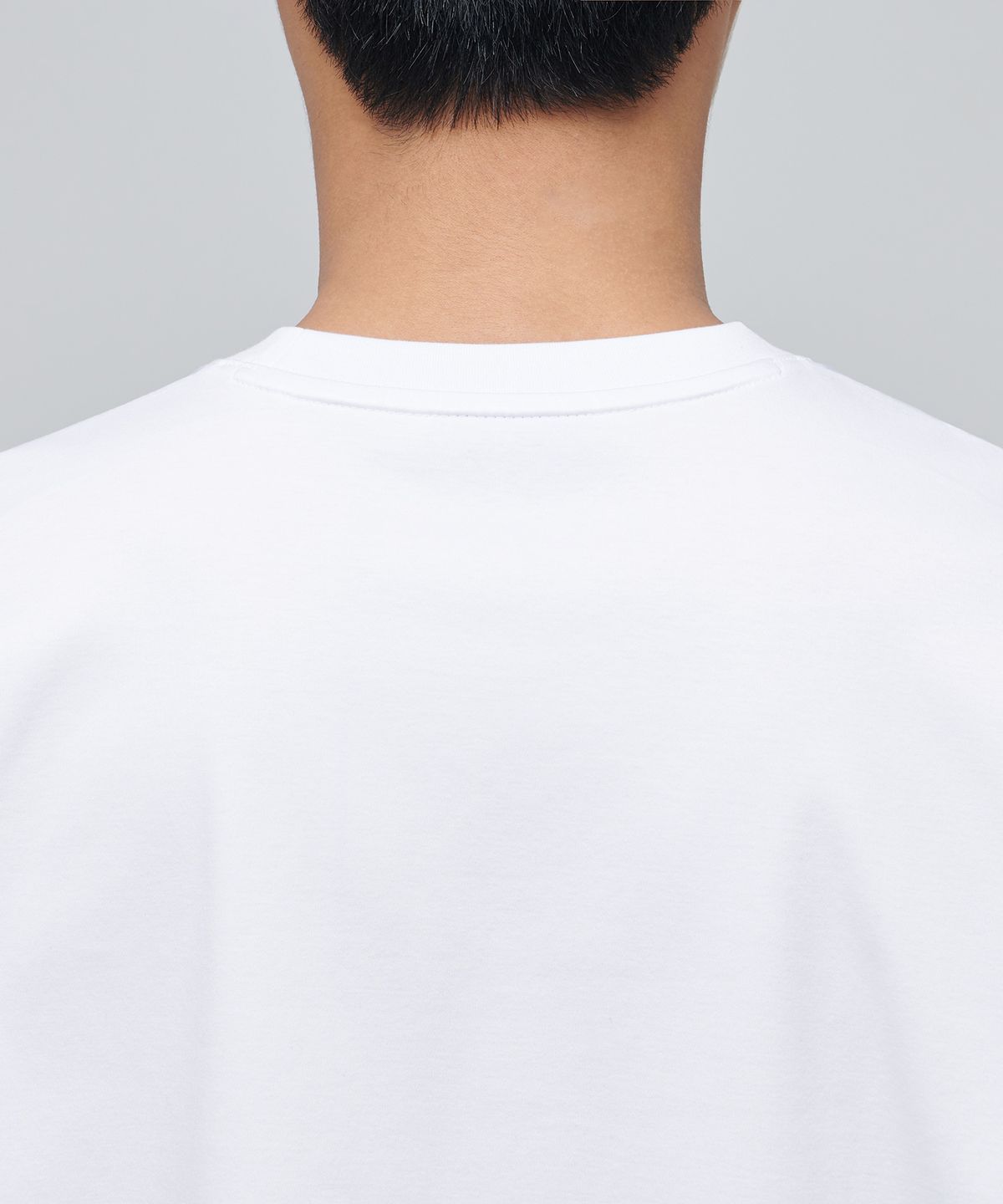 무신사 스탠다드(MUSINSA STANDARD) 실켓 릴렉스 핏 크루 넥 티셔츠 [화이트]