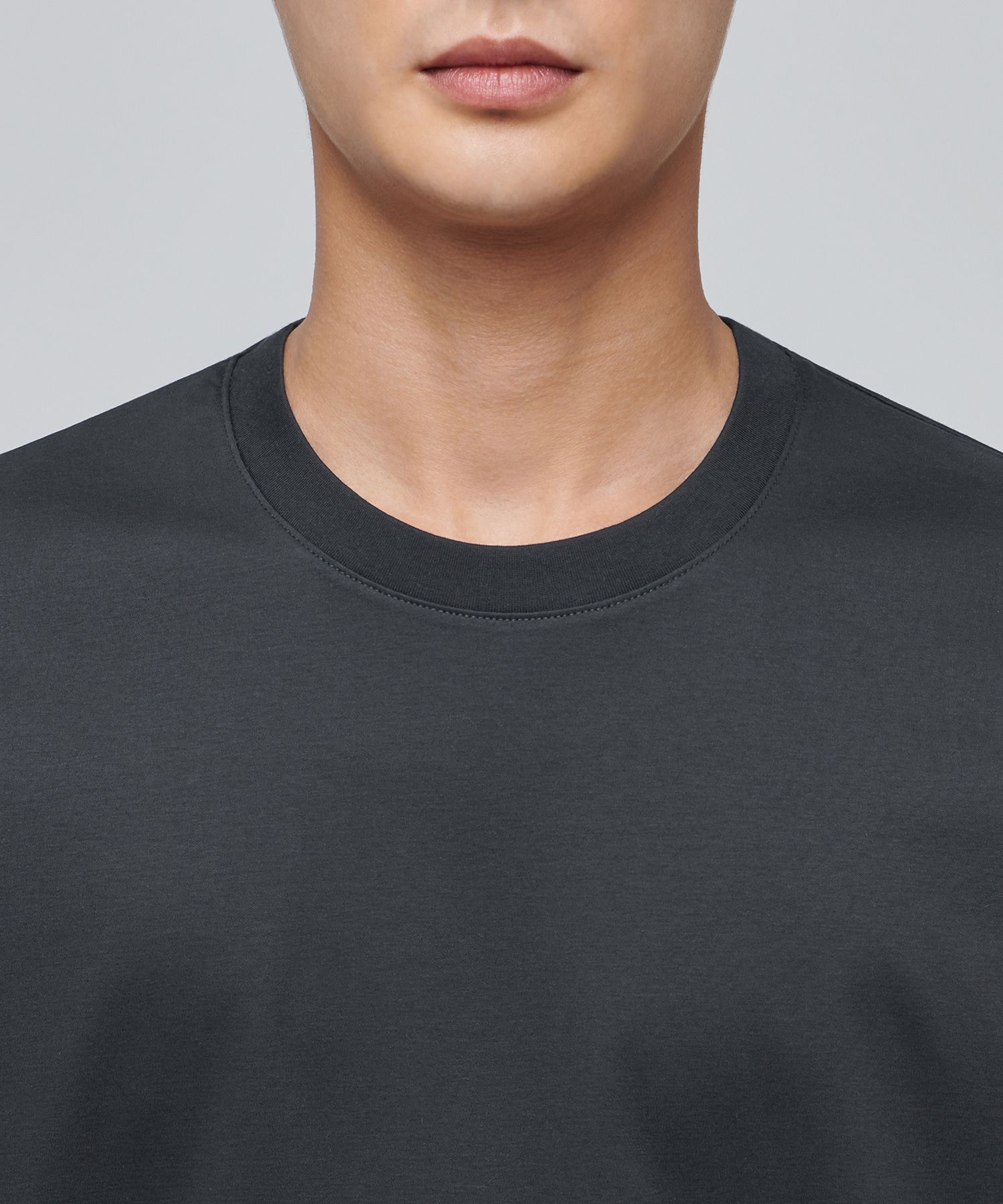 MUSINSA公式 | MUSINSA STANDARD SILKET RELAXED FIT CREWNECK T