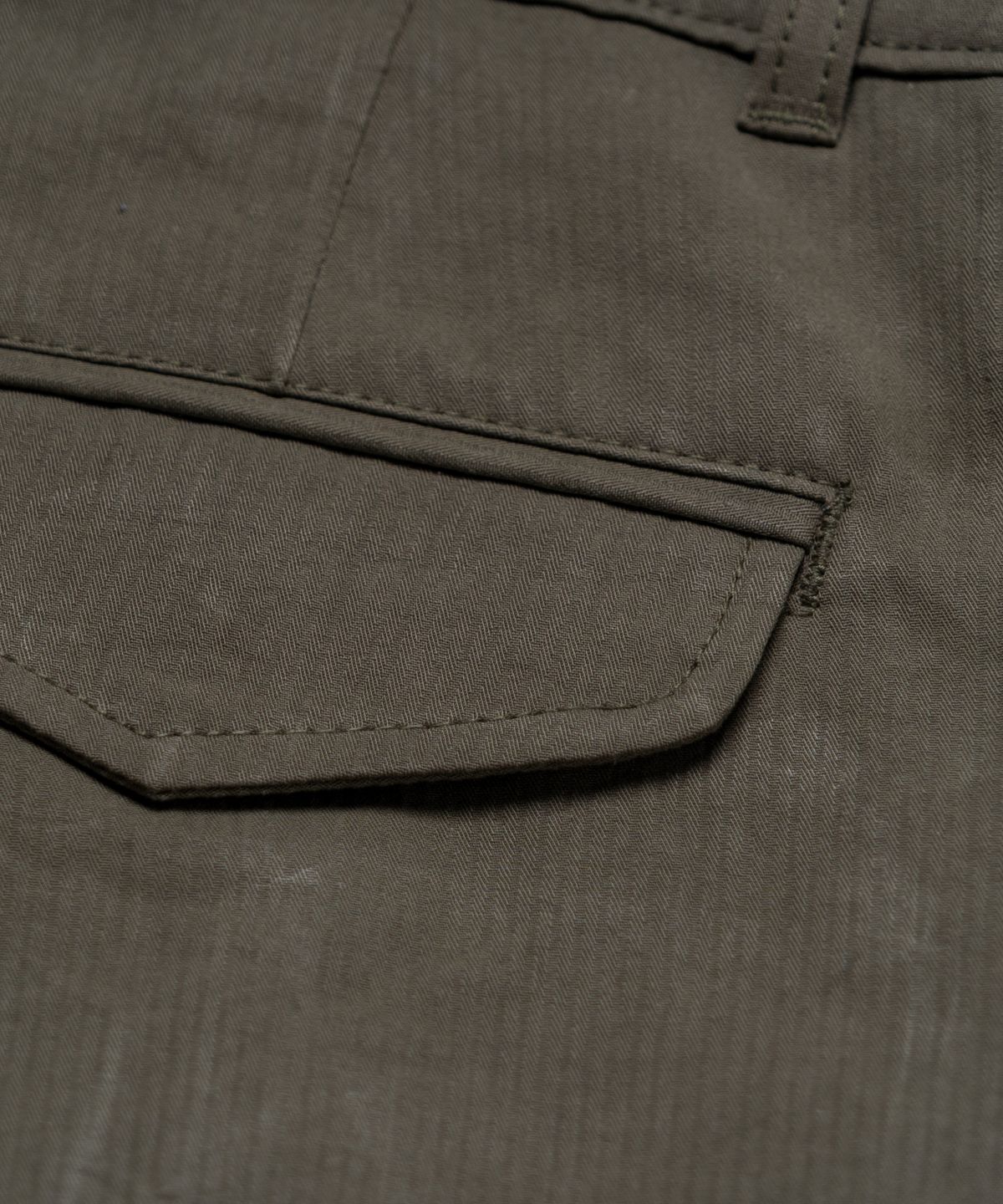 랠리포인트(RALLY POINT) Seersucker Stripe Chino Pant_Khaki