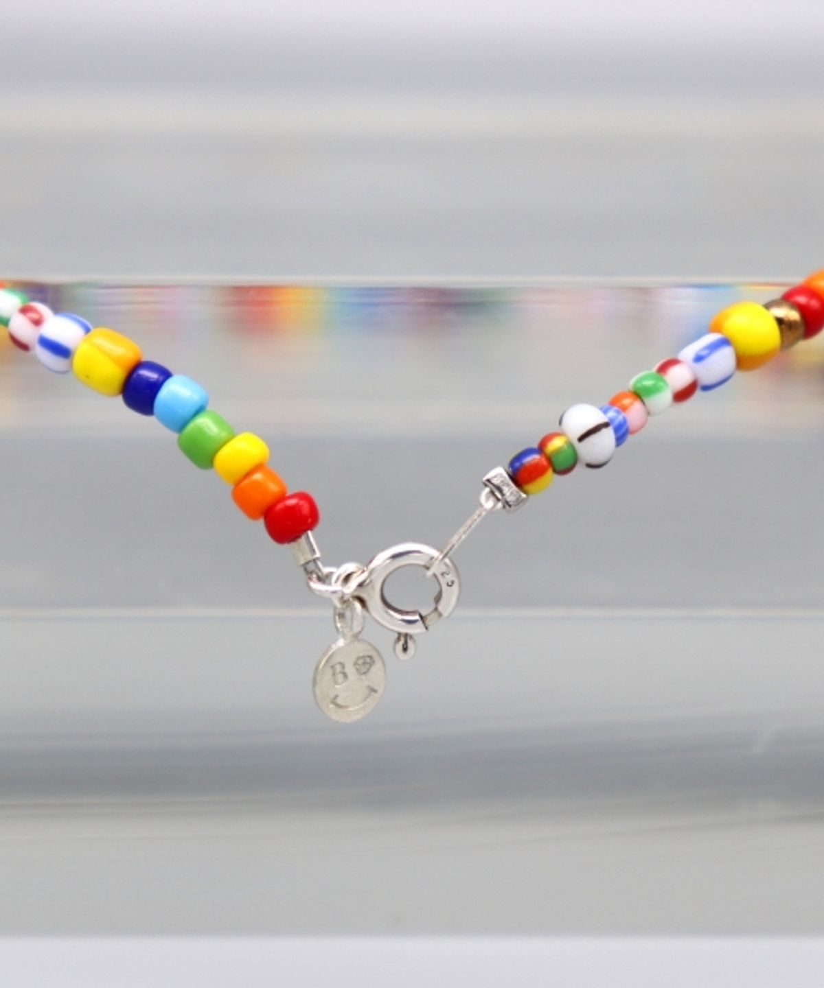 봉보(BONBEAU) Unique multi color mix beads Necklace 유니크 멀티컬러 포인트 비즈 초커 목걸이