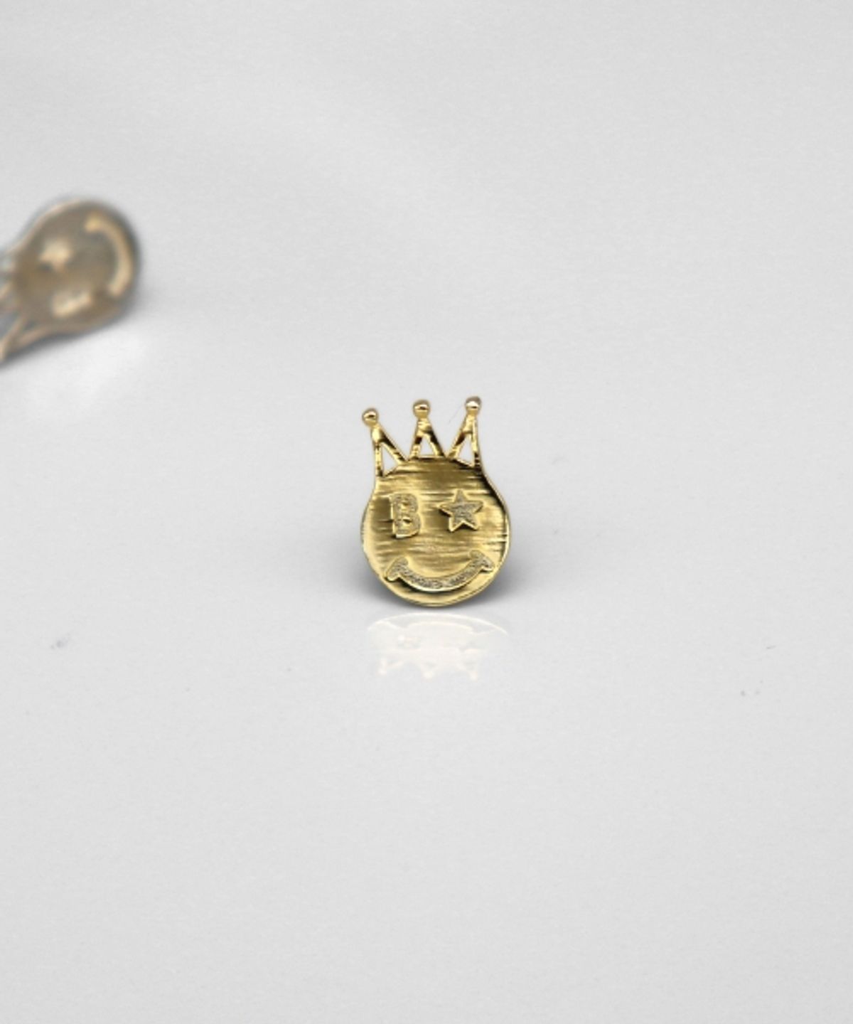 봉보(BONBEAU) Unique smile silver pin Eearings 유니크 스마일 귀여운 은침 귀걸이