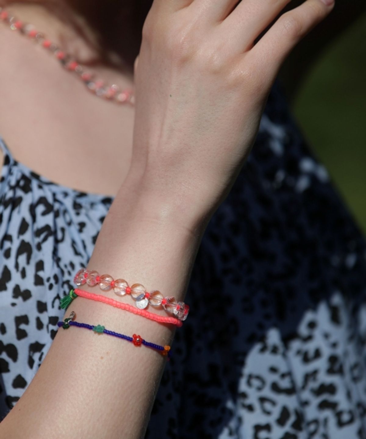 봉보(BONBEAU) Bright cutting glassball beads mix Bracelet 투명볼 네온컬러 비즈 스마일 참 팔찌