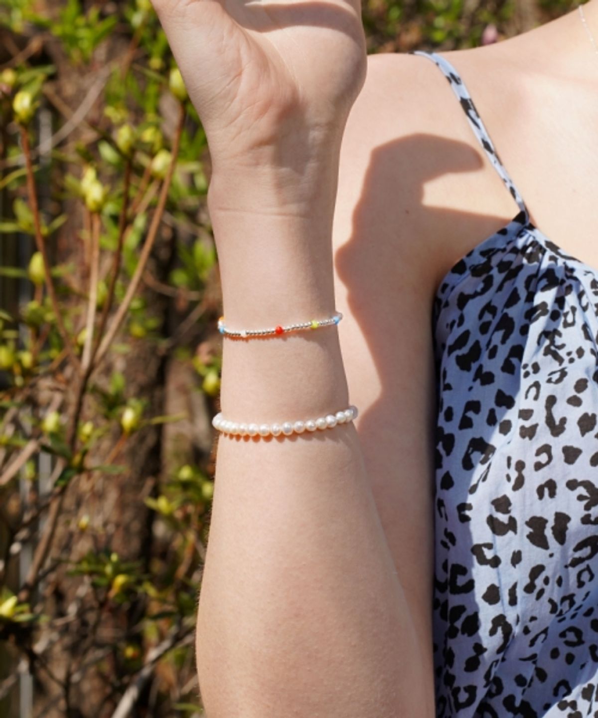 봉보(BONBEAU) Simple glass color mix daily silverball Bracelet 실버비즈 밴딩 은볼 팔찌 2mm 3mm
