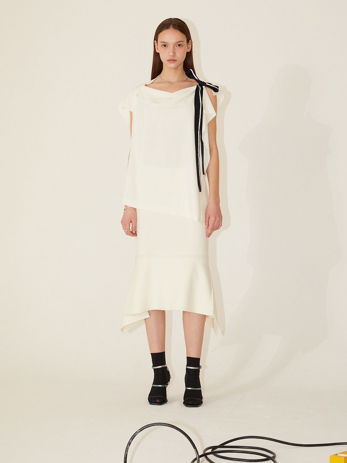 르이엘(LE YIEL) Flare Skirt_Ivory 플레어 스커트_아이보리