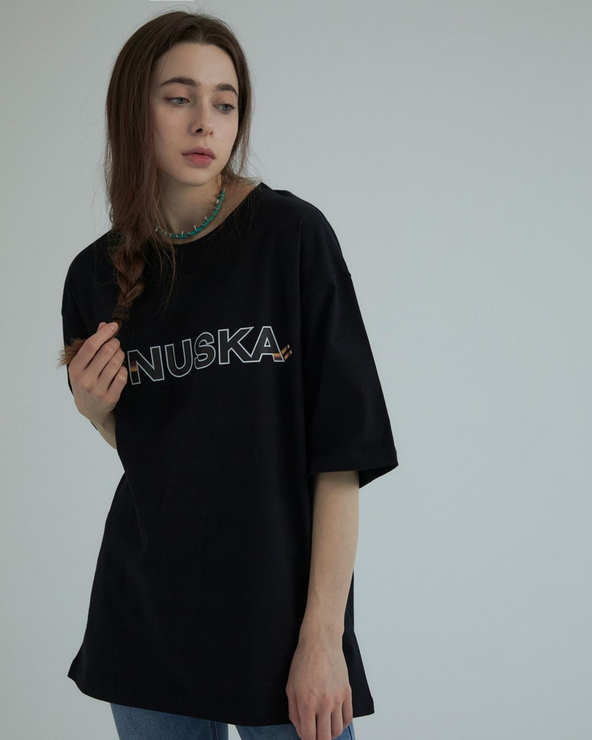 누스카(NUSKA) 스터디 유어셀프 남녀공용 오버핏 반팔 티셔츠(블랙)