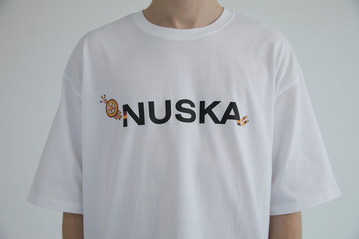 누스카(NUSKA) 스터디 마이셀프 남녀공용 오버핏 반팔 티셔츠(화이트)