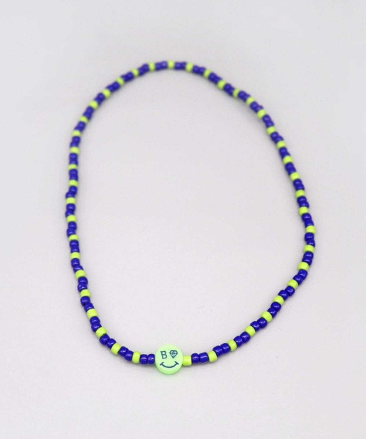 봉보(BONBEAU) Kitsch smile twotone beads Necklace 키치 스마일 팬던트 투톤 비즈 목걸이 5color