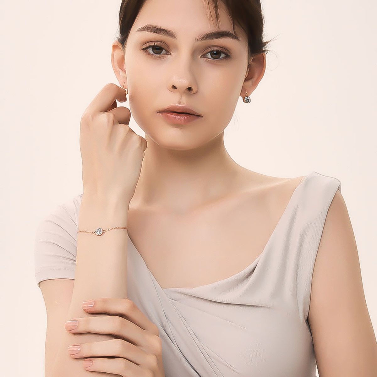 웨스트아일랜드(WESTISLAND) 스와로브스키 크리스탈 앨리스 팔찌 RG_WI9543243