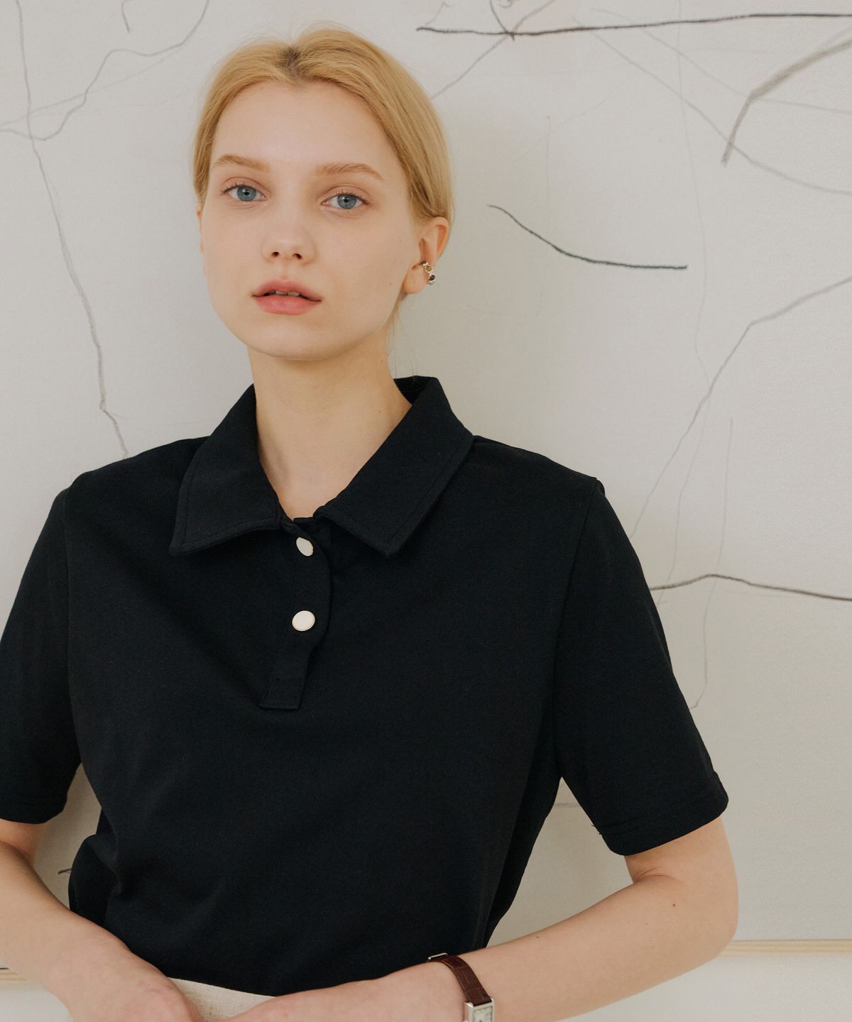 엽페(YUPPE) COLLAR POINT T-SHIRT_BLACK