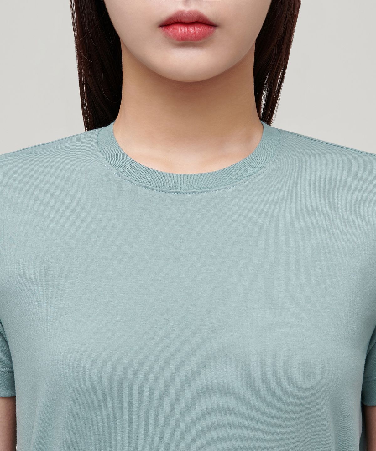 무신사 스탠다드 우먼(MUSINSA STANDARD WOMAN) [쿨탠다드] 우먼즈 베이식 크루 넥 티셔츠 [더스티 민트]