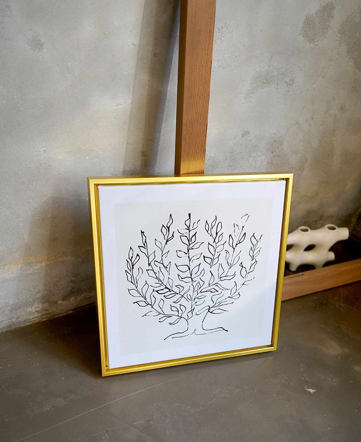 블랑쉬하우스(BLANCHE HOUSE) 블랑쉬 나무 드로잉 벽걸이 액자40x40