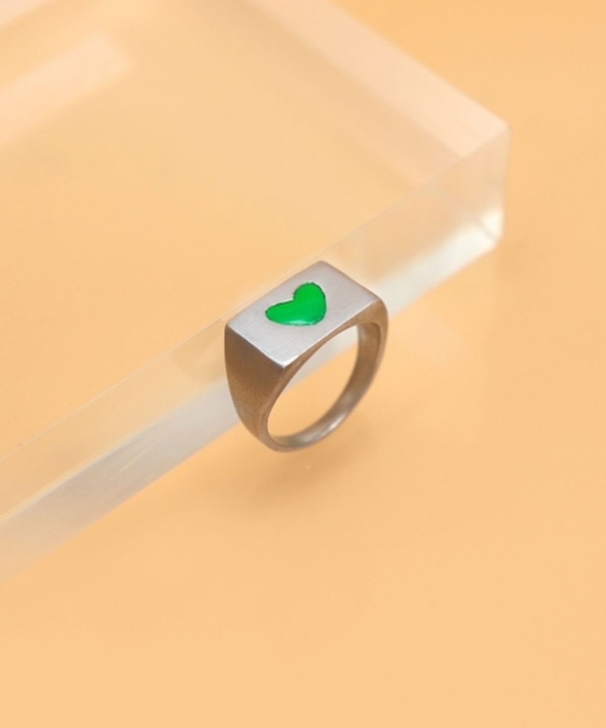 봉보(BONBEAU) Color enamel heart signet Ring 에나멜 하트 화이트골드 도금 볼드링 반지