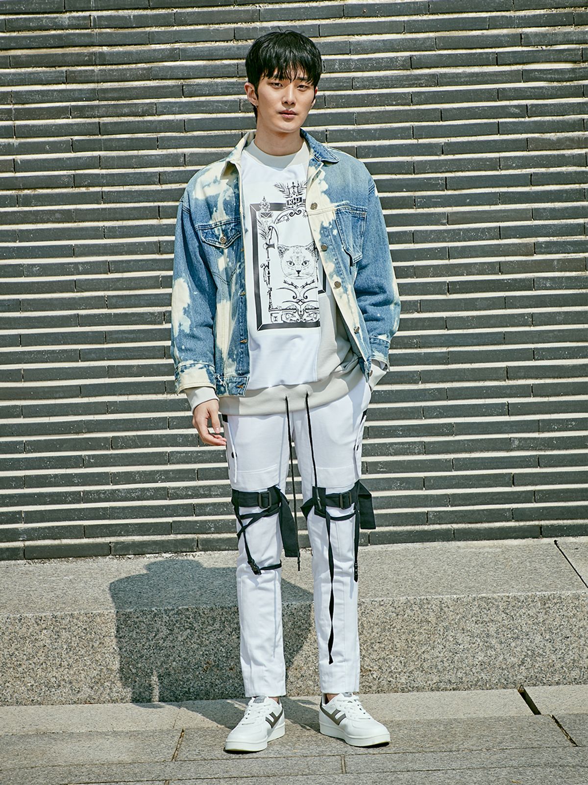 곽현주컬렉션(KWAKHYUNJOO COLLECTION) 프린트 데님 자켓