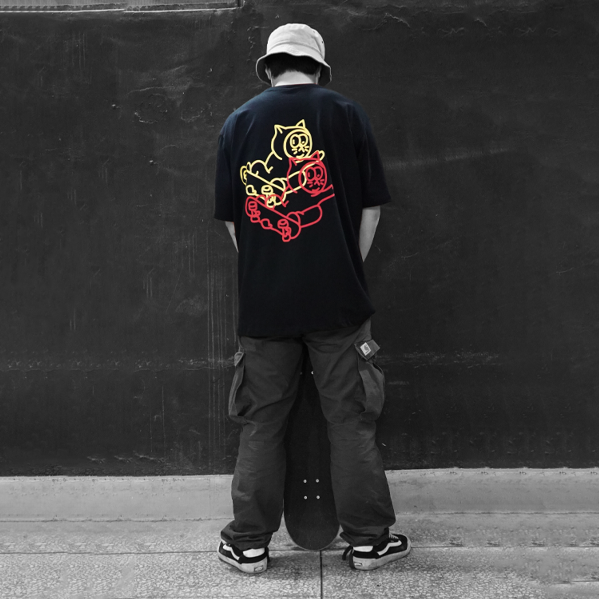 모노파틴(MONOPATIN) night light snow-E grab scotchlite t shirt - BKRD