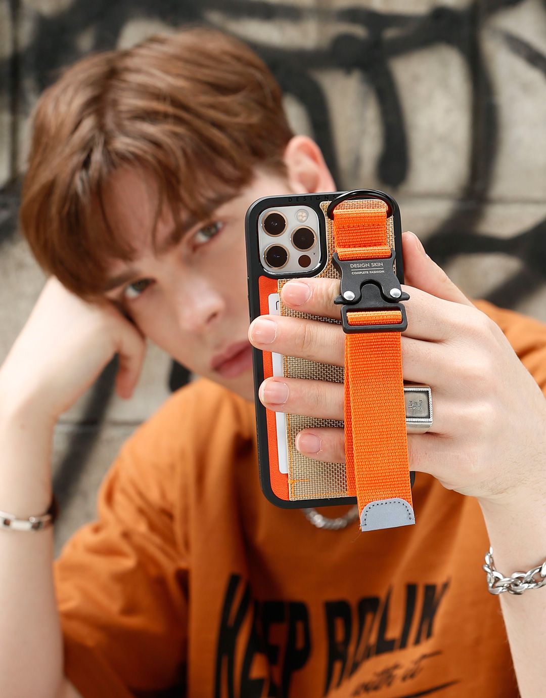 ★DESIGN SKIN★ iPhone Galaxy Galaxy Note Buckle Strap Case MUSINSA | DESIGNSKIN iPhone/Galaxy/Galaxy Note Dungray New