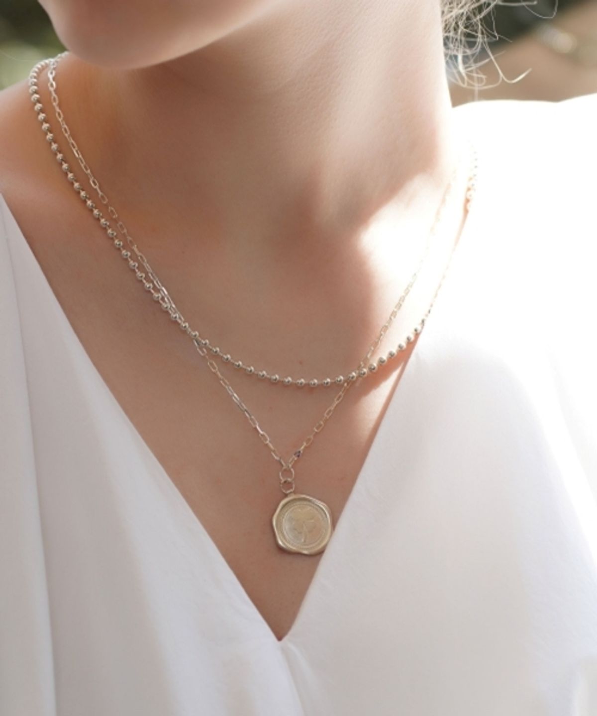 봉보(BONBEAU) Lucky clover pendant silver Necklace 클로버 팬던트 실버 클립 체인 목걸이