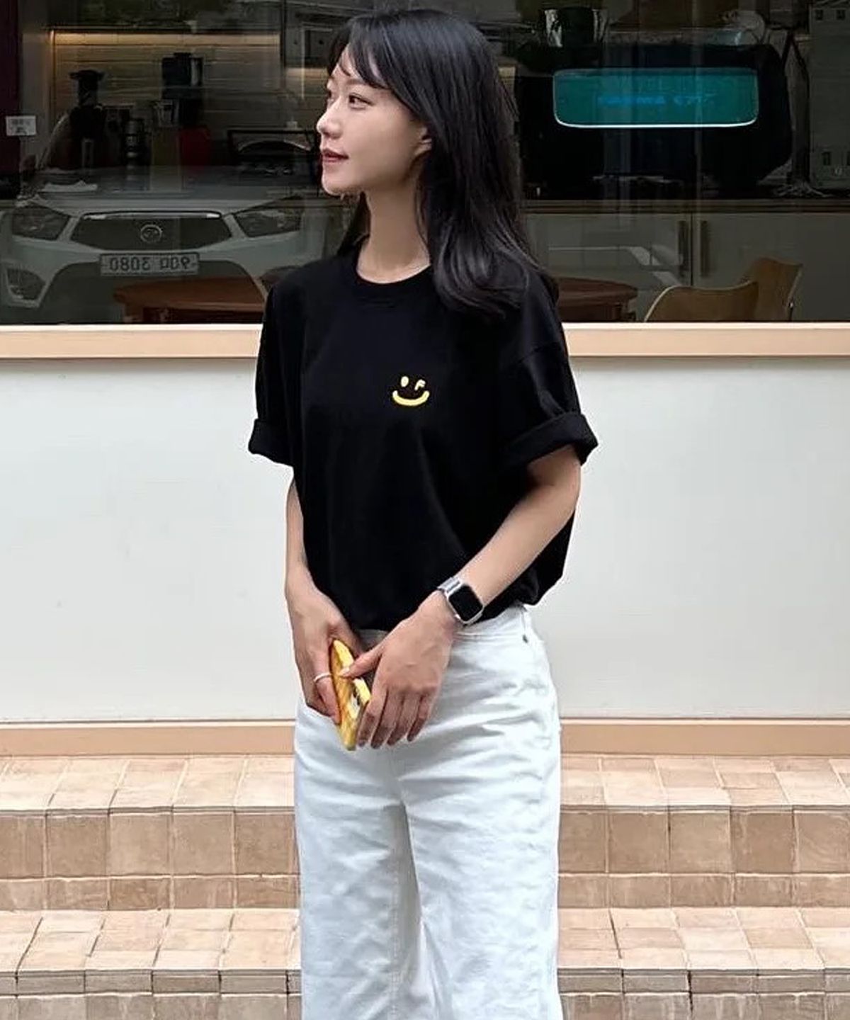 그레이버(GRAVER) [UNISEX]스몰 드로잉스마일 반팔티_블랙