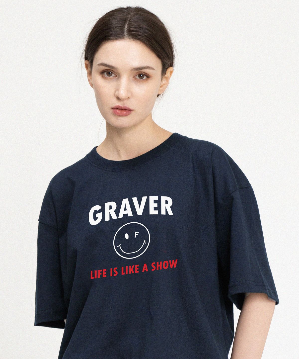 그레이버(GRAVER) [UNISEX]아치로고 도트 라인스마일 반팔티_네이비