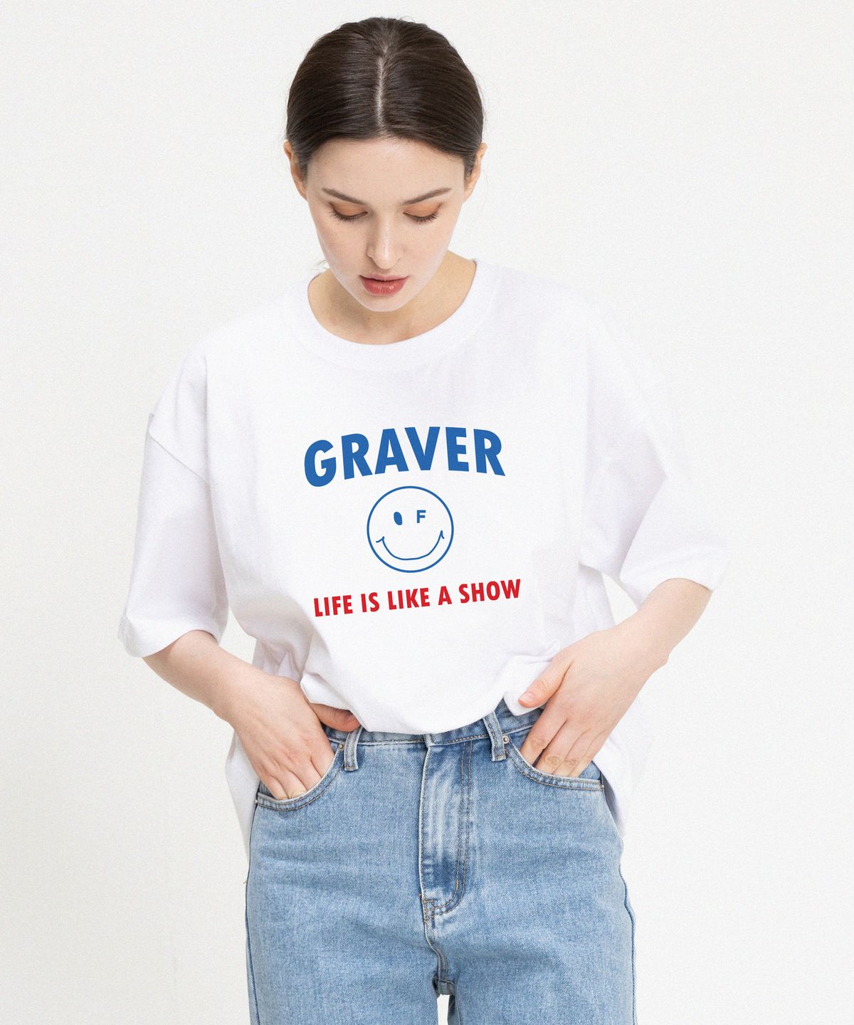 그레이버(GRAVER) [UNISEX]아치로고 도트 라인스마일 반팔티_화이트