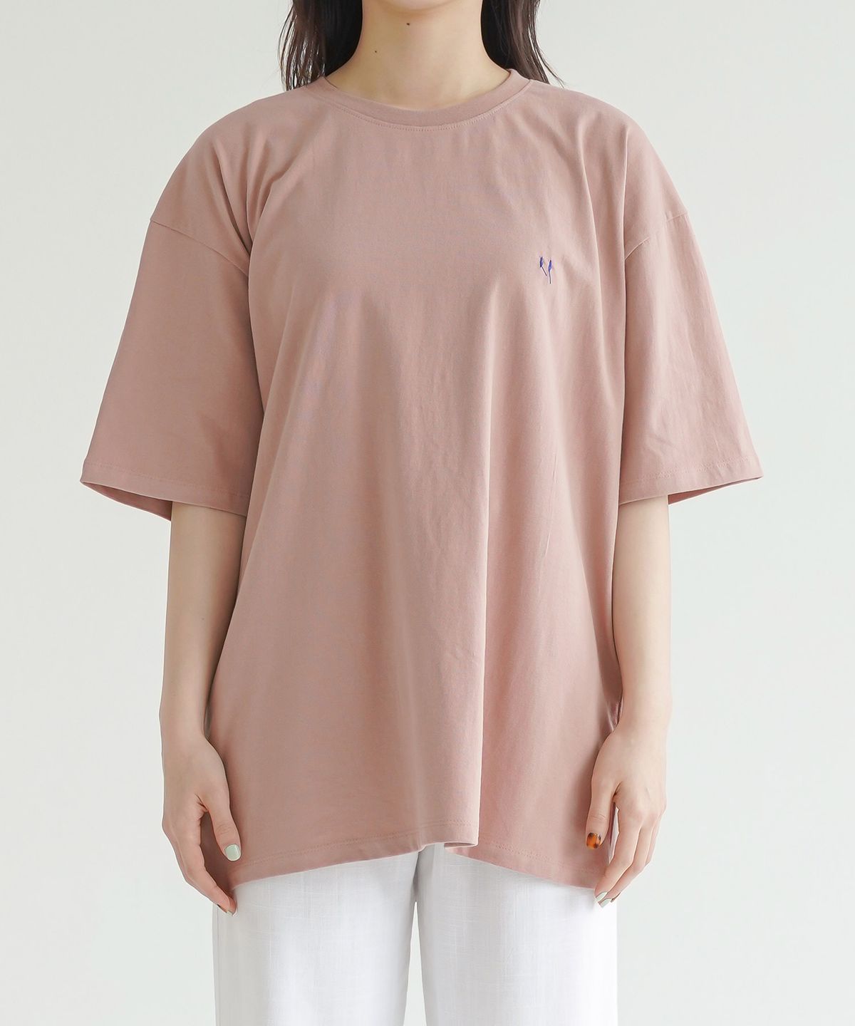 오드닷(ODD DOT) 스티치 디테일 티셔츠_인디핑크