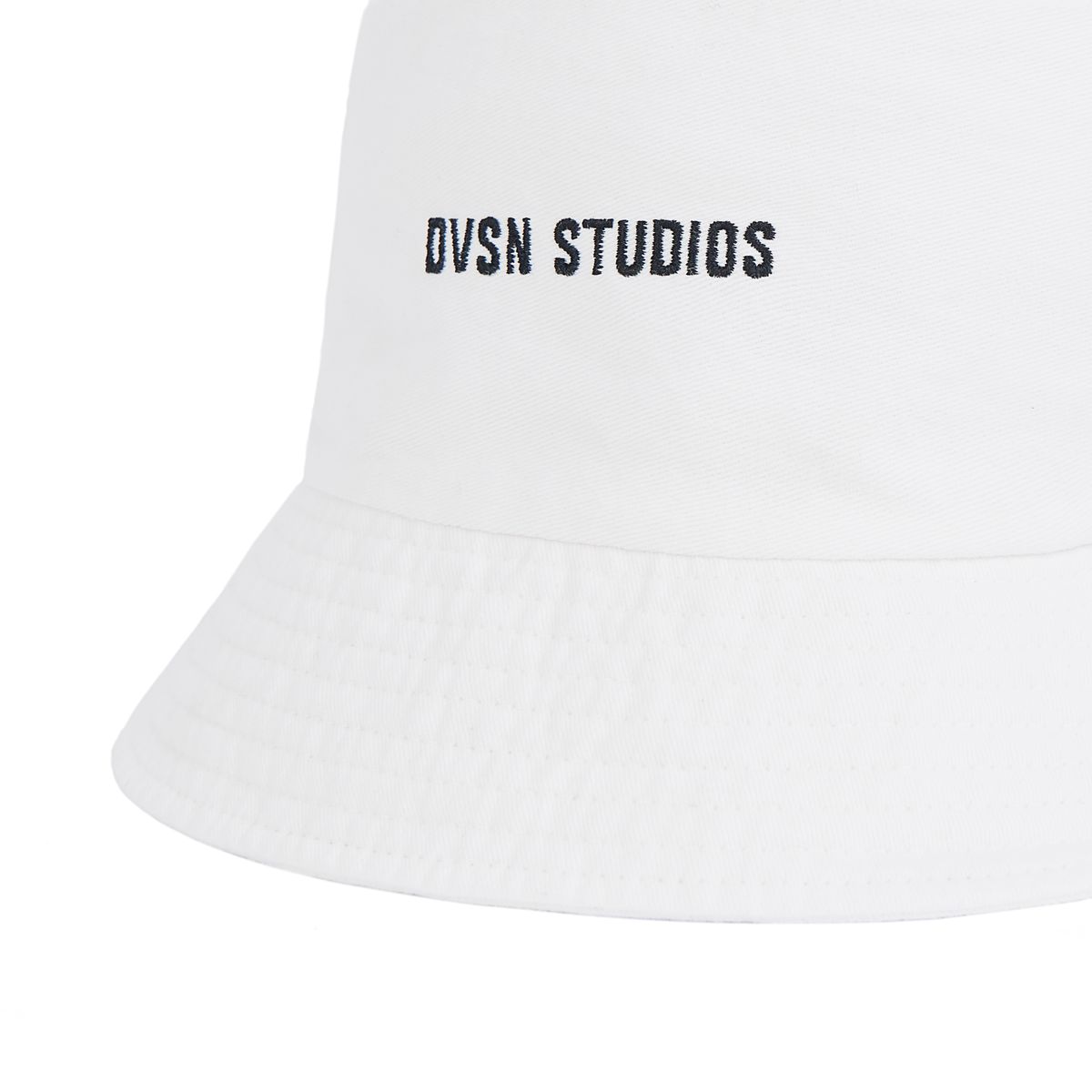 디브이에스엔 스튜디오(DVSN STUDIOS) Cotton bucket hat _ White