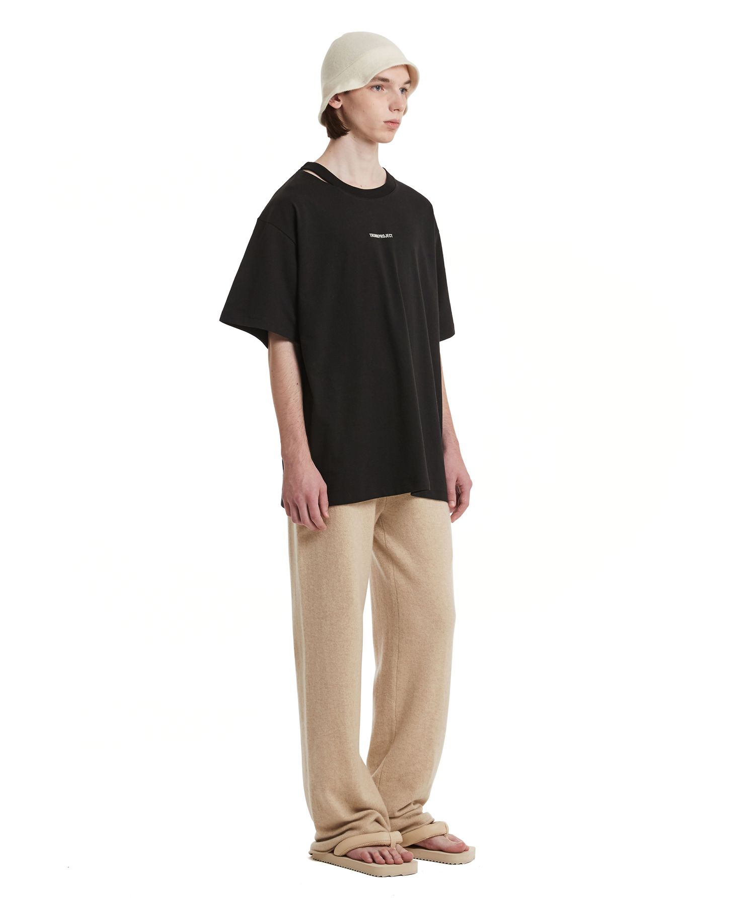 BTS着用●TRUNK PROJECT● RIPPED HOLE PIGMENT T-SHIRTS 韓国発 TRUNKPROJECT]☆BTS着用☆ Ripped Hole Pigment T Shirts (TRUNK