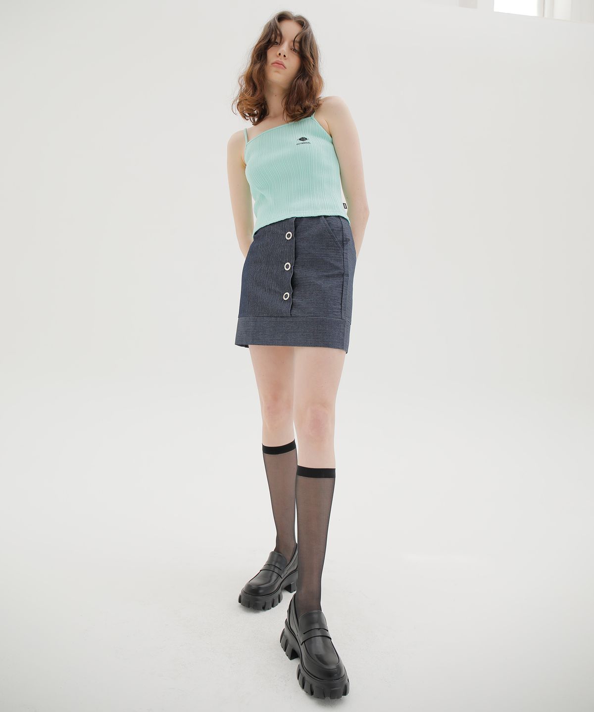 느와(NOIR) Seven Skirt