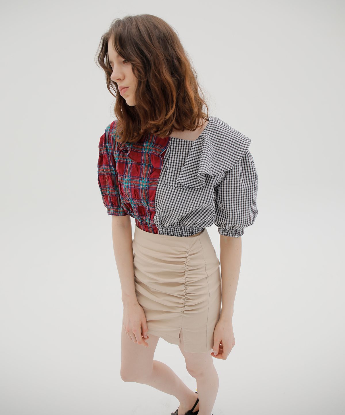 느와(NOIR) Contrast Top