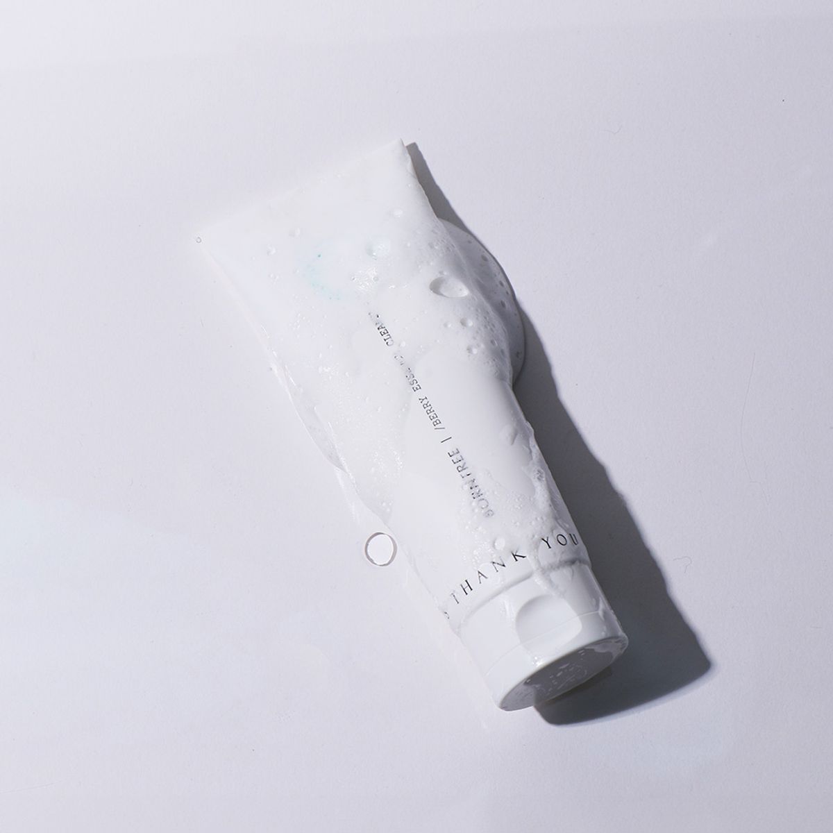 본트리(BORNTREE) 베리 에센스 클렌징폼 150ml 2개