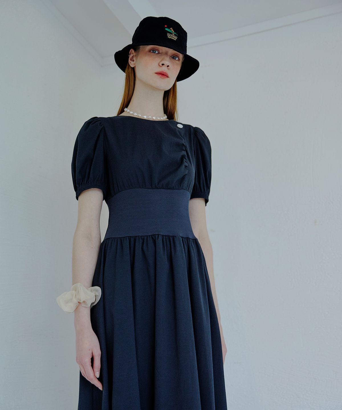 에트몽(ETMON) Waist Ribbed Dress  Black
