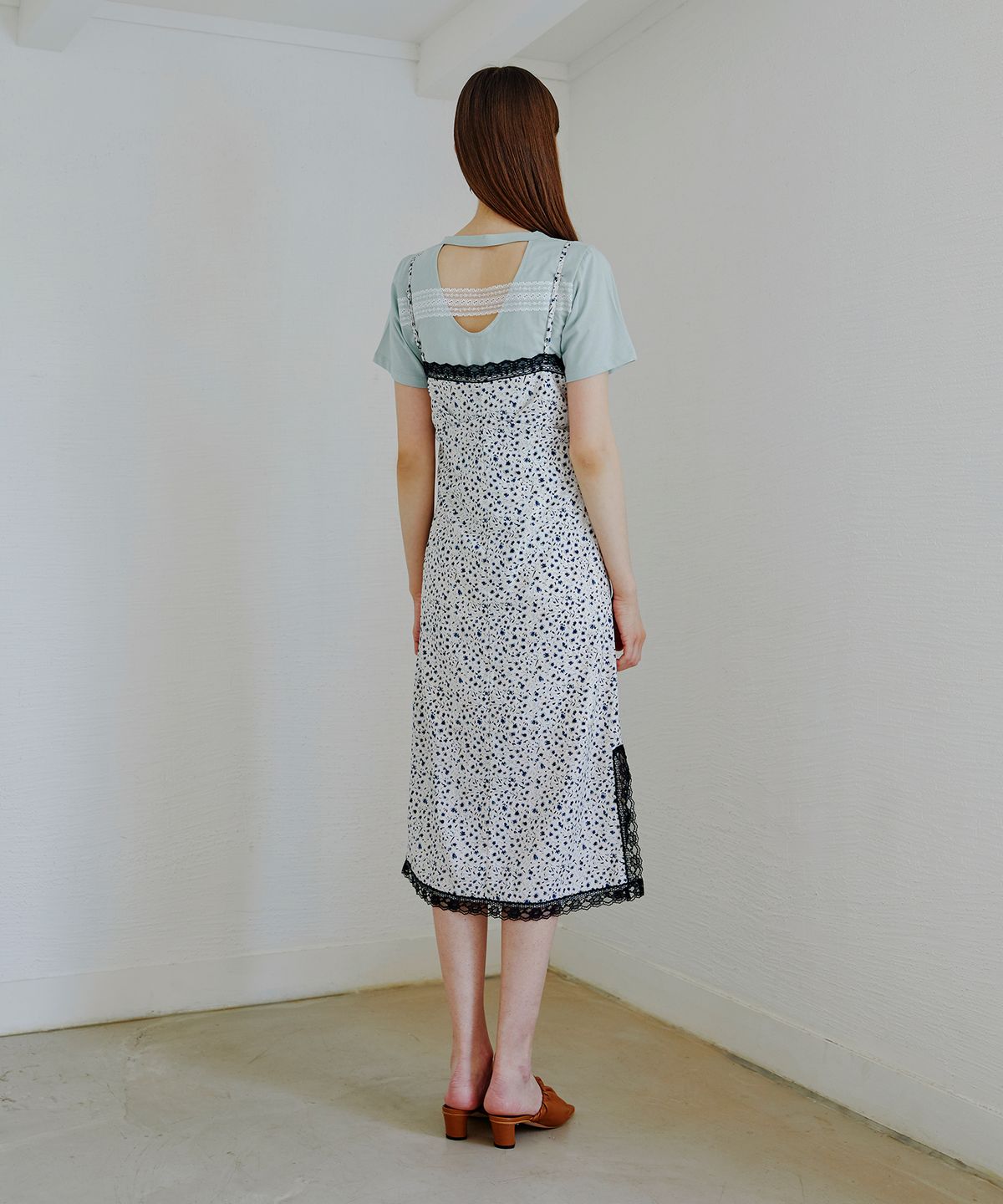 에트몽(ETMON) Slip Drape Lace Dress  White