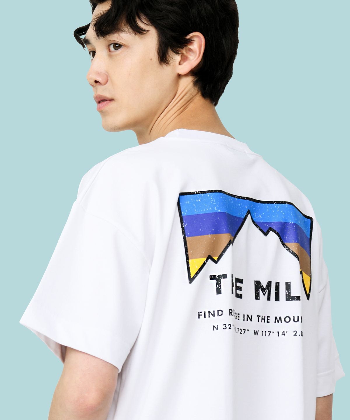더마일(THEMILE) 파인 마운트 가먼츠 다운 크루넥 [화이트]