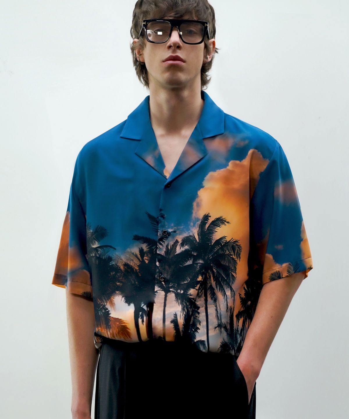 언티지(UNTAGE) 야자수 프린트 볼링 셔츠[Blue(UNISEX)]_UTS-SS01