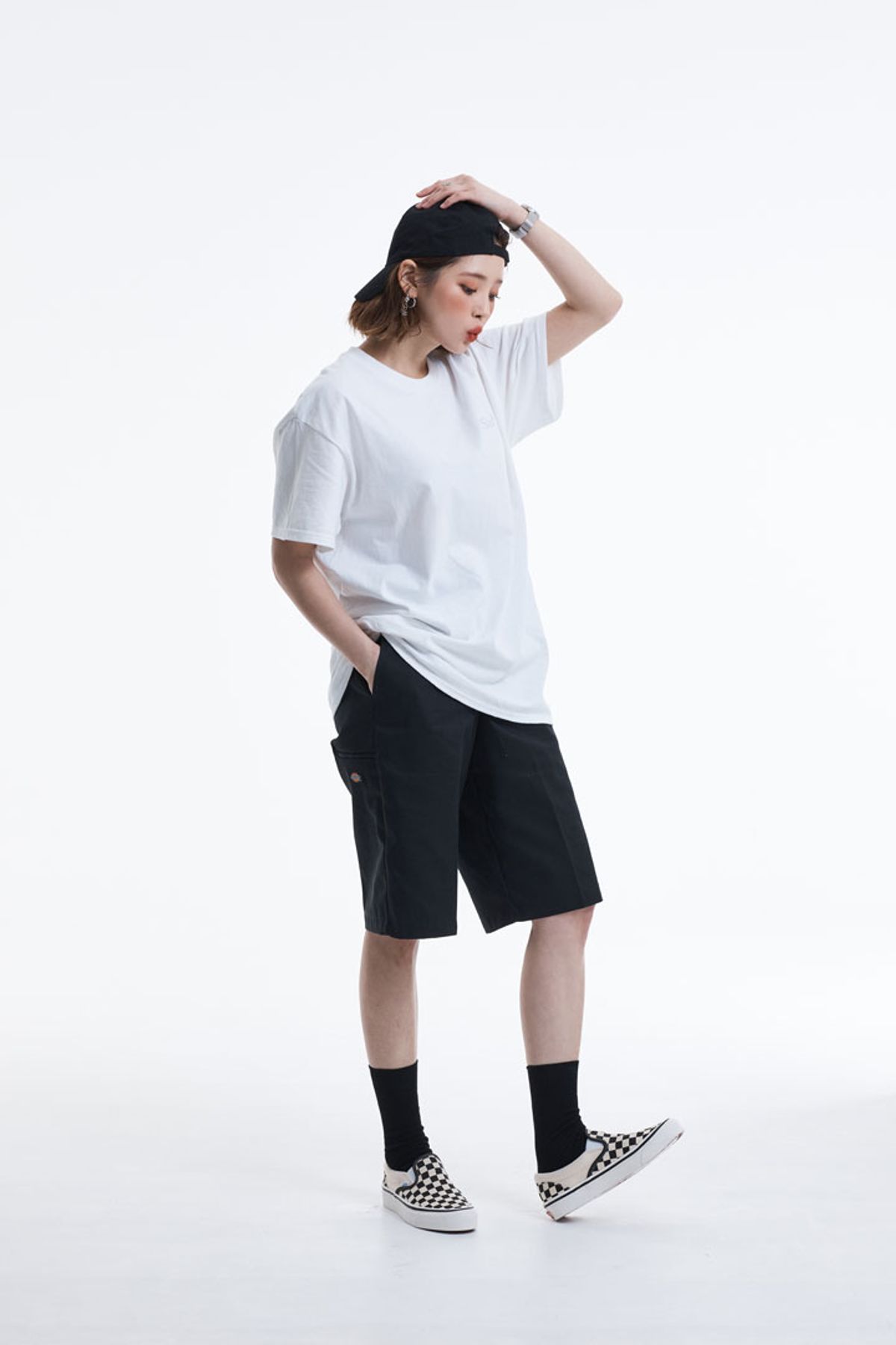스터퍼(STUFFER) Stop acting up T-shirts