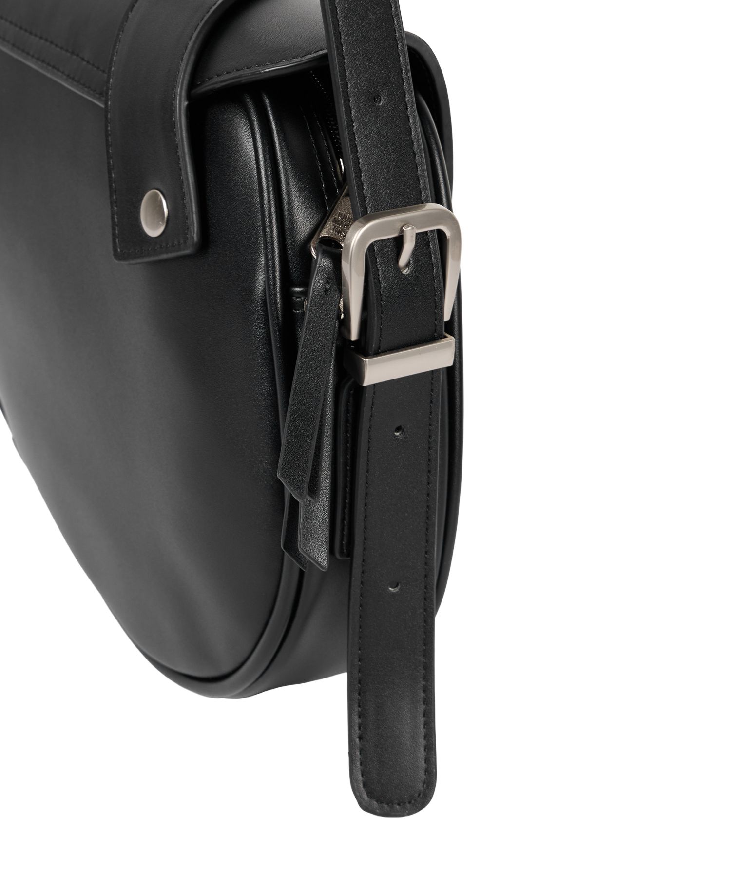 MUSINSA | IUGAMAKARAS H-Buckle Holster Bag