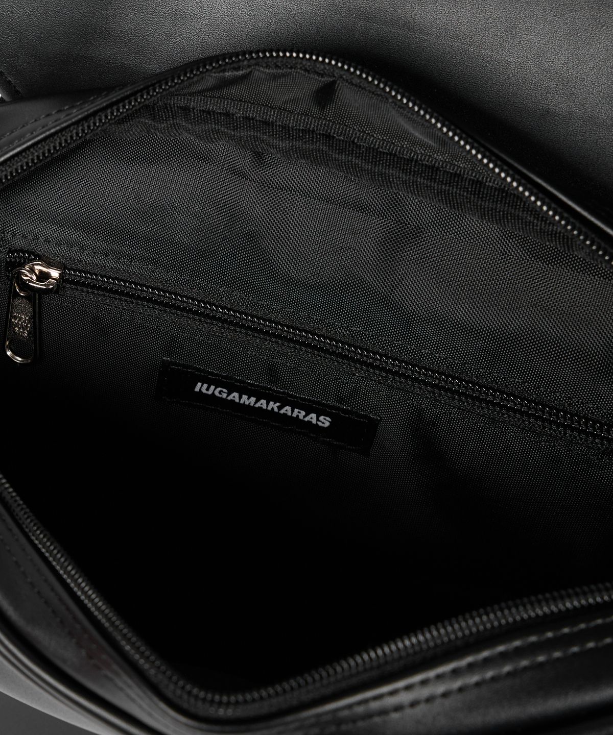 이우가마카라스(IUGAMAKARAS) H-Buckle Holster Bag