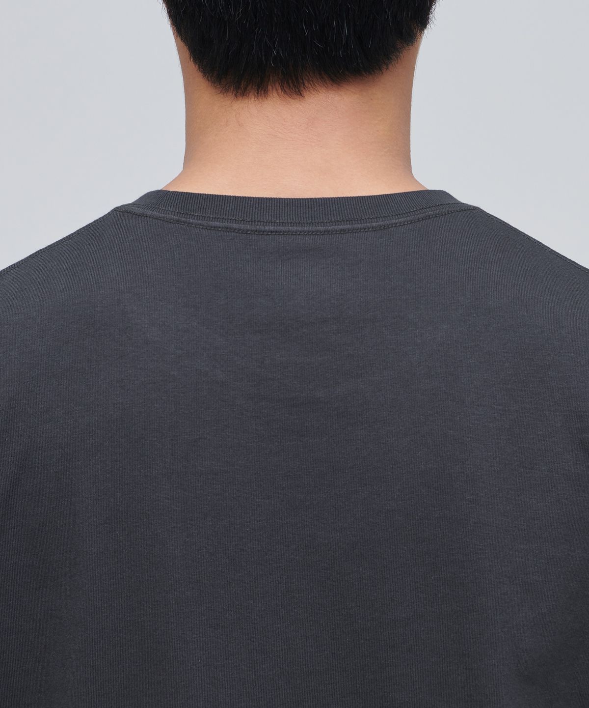 무신사 스탠다드(MUSINSA STANDARD) 레이어드 슬리브리스 탑_긴 기장 [다크 그레이]
