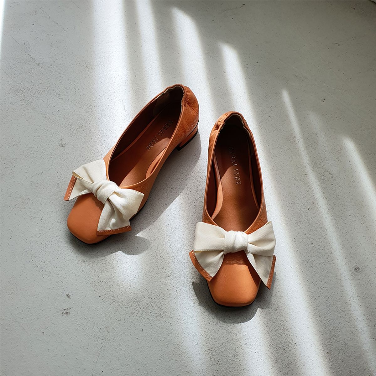 케리제이드(KERRIJADE) Garden Ribbon Flat