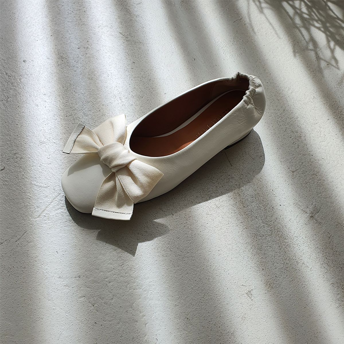 케리제이드(KERRIJADE) Garden Ribbon Flat
