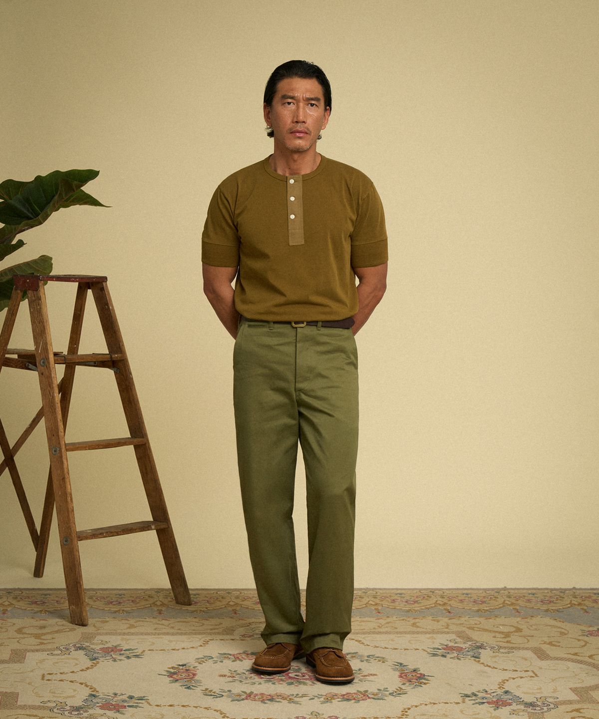 브론슨(BRONSON) Vintage Short Sleeve Henley Tee Navy