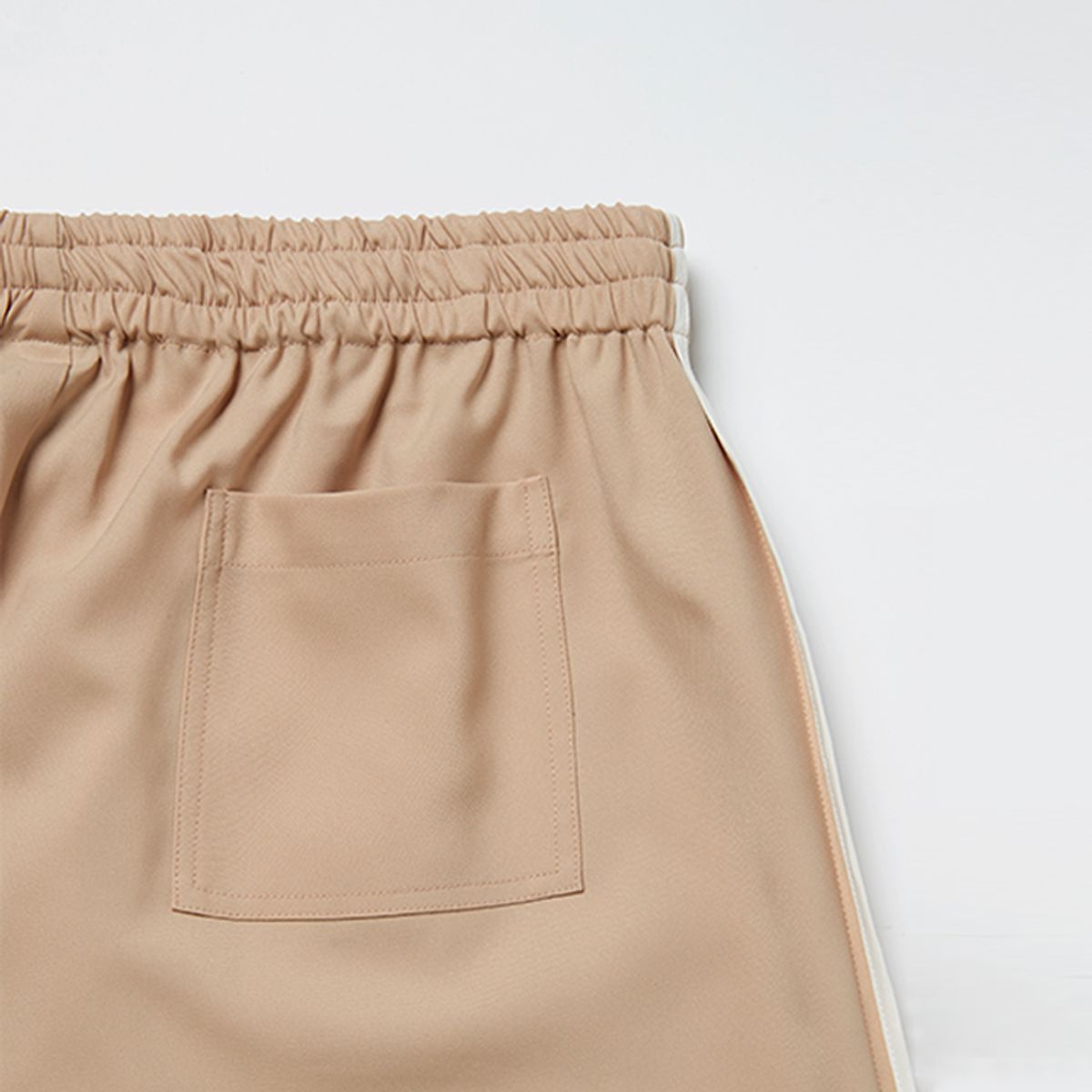 에프엠9102(FM91.02) N.6 SHORTS Beige