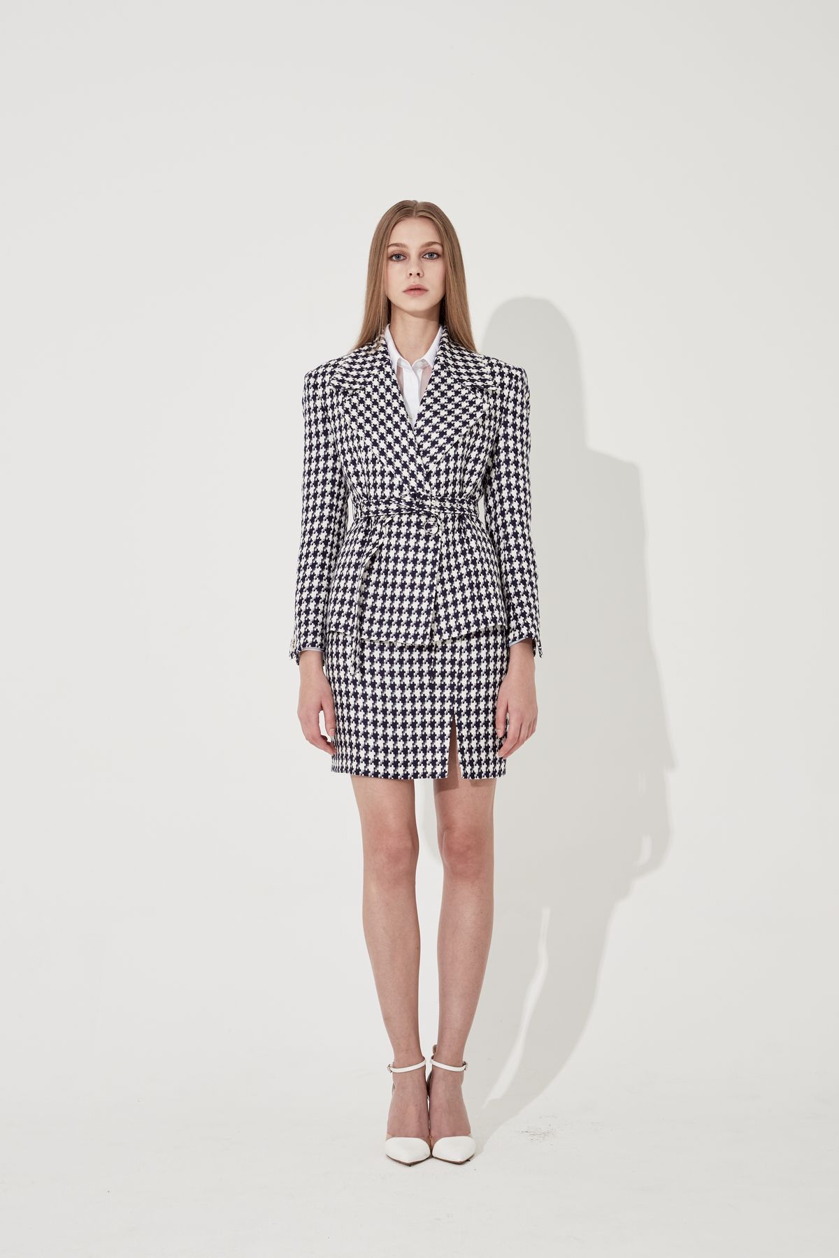 채뉴욕(CHAENEWYORK) Houndstooth check Eyelet Jacket [Navy]