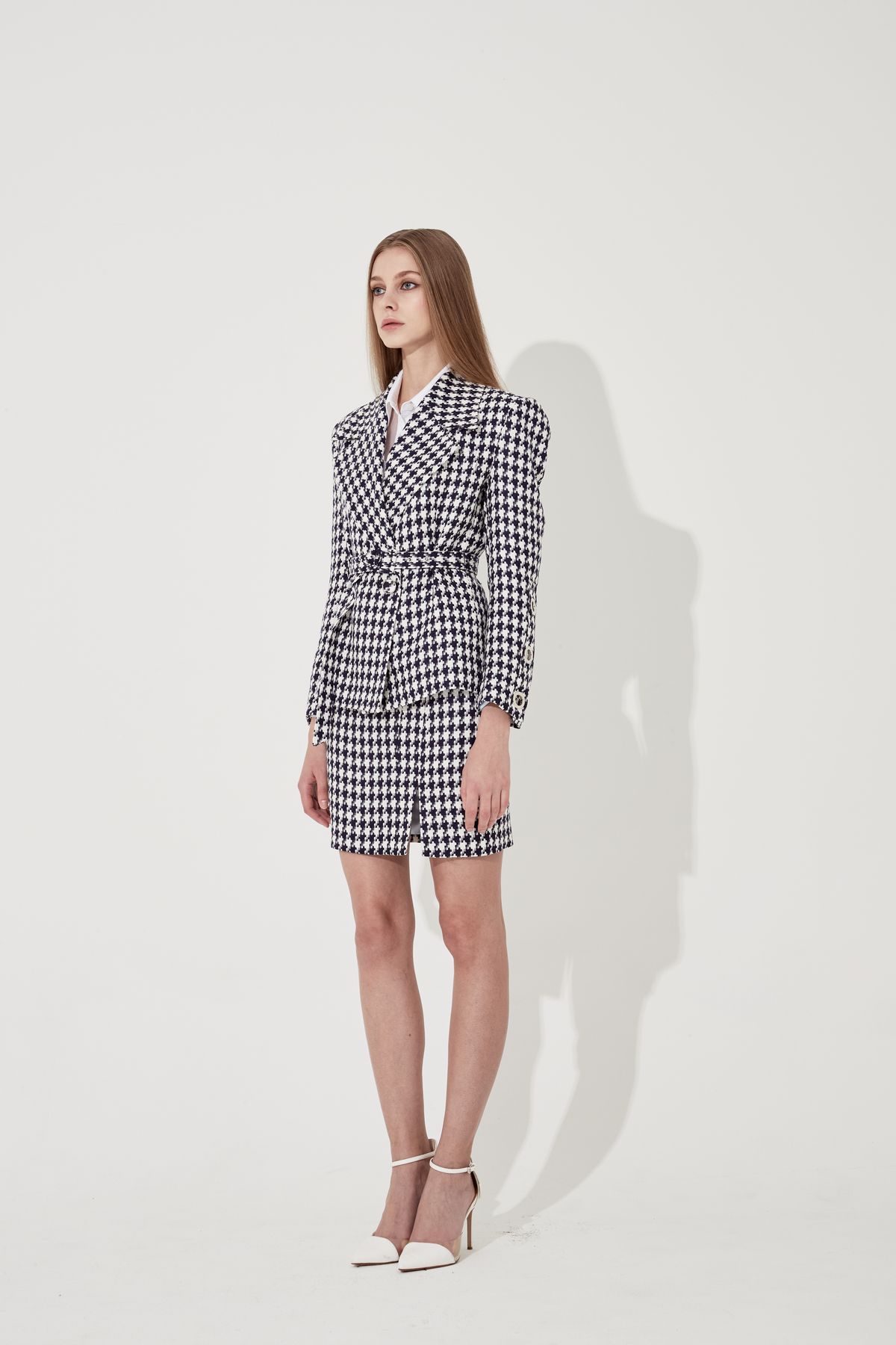 채뉴욕(CHAENEWYORK) Houndstooth check Eyelet Jacket [Navy]