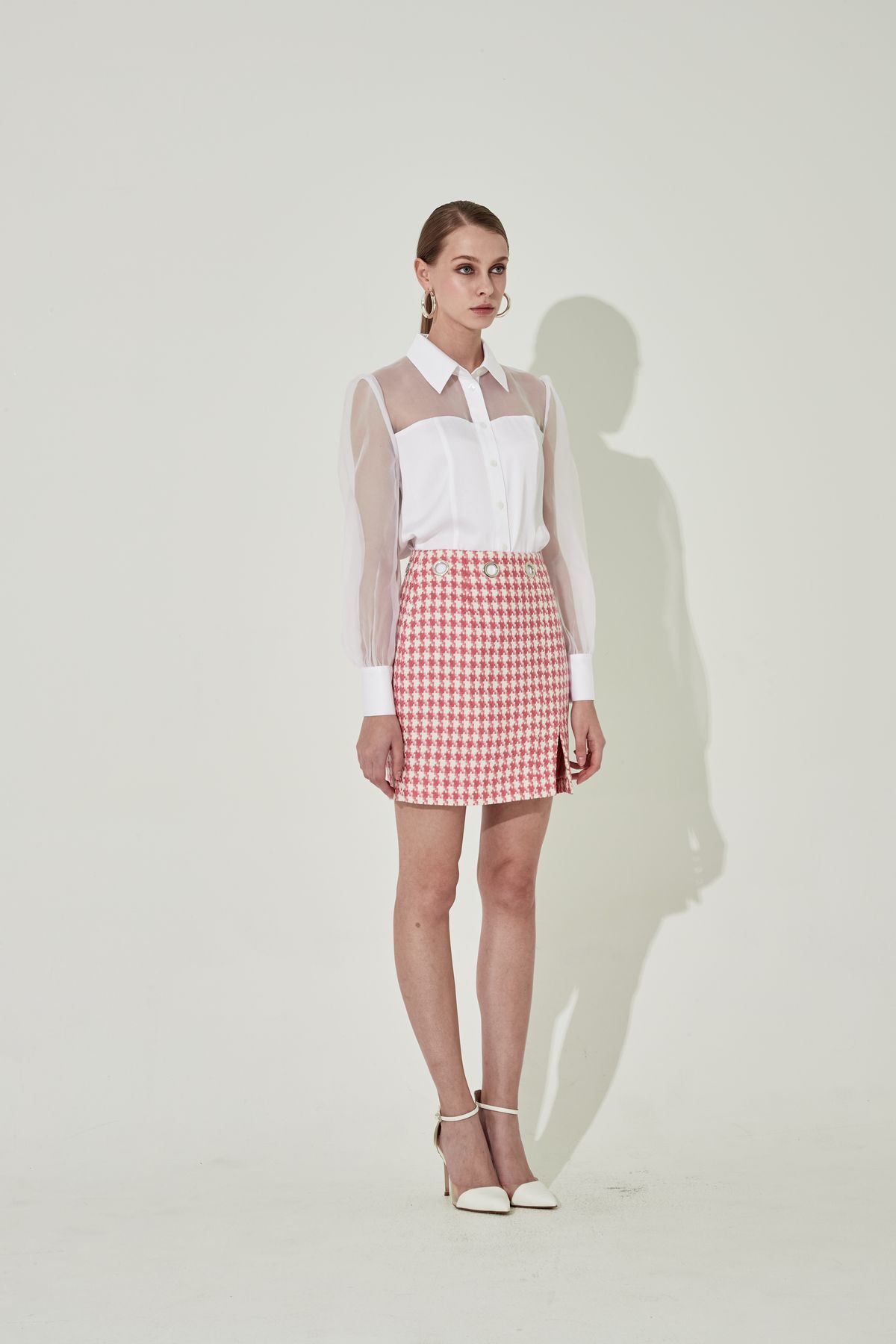 채뉴욕(CHAENEWYORK) Hound tooth check Eyelet Skirt [Pink]