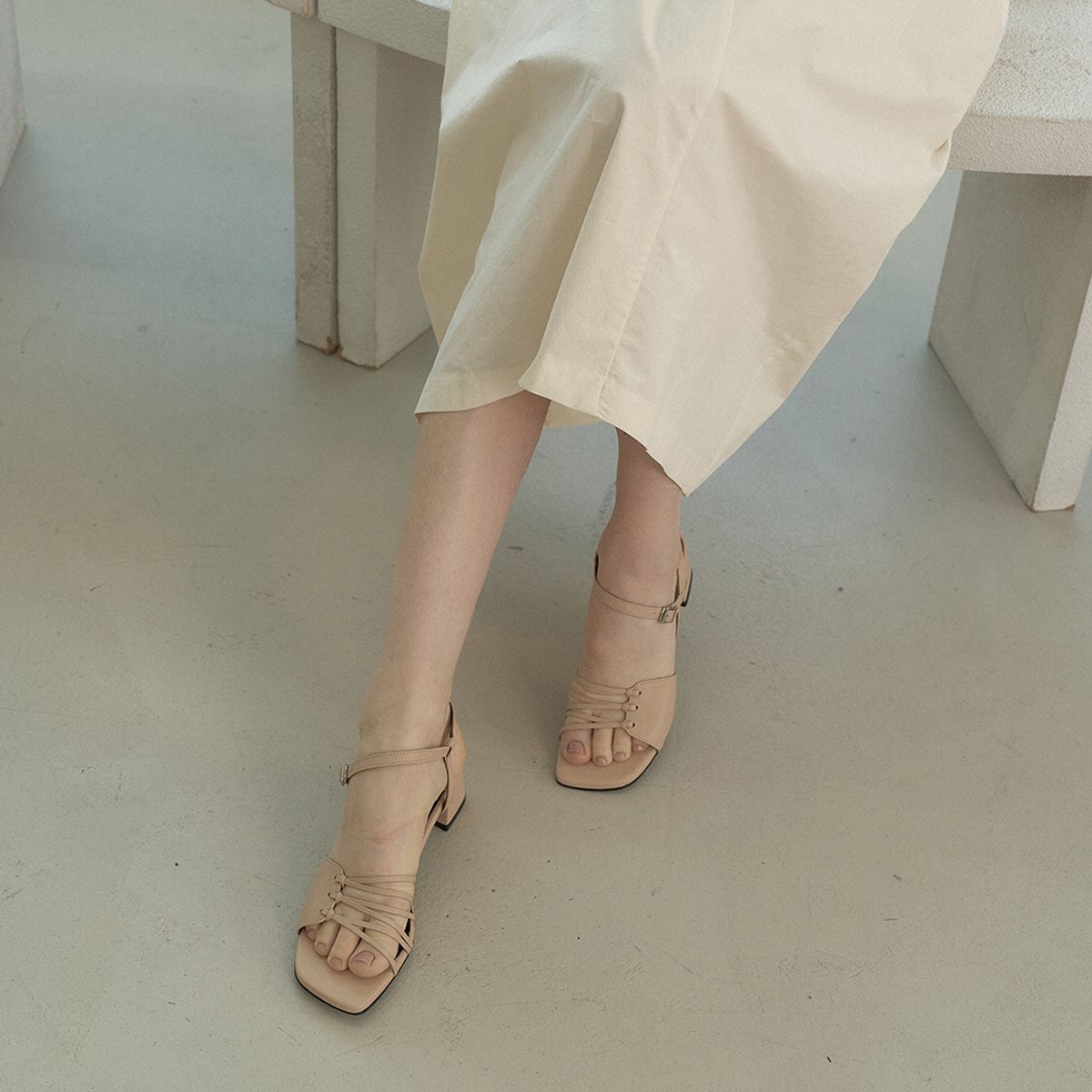 케리제이드(KERRIJADE) Inner Comb Sandal_Black